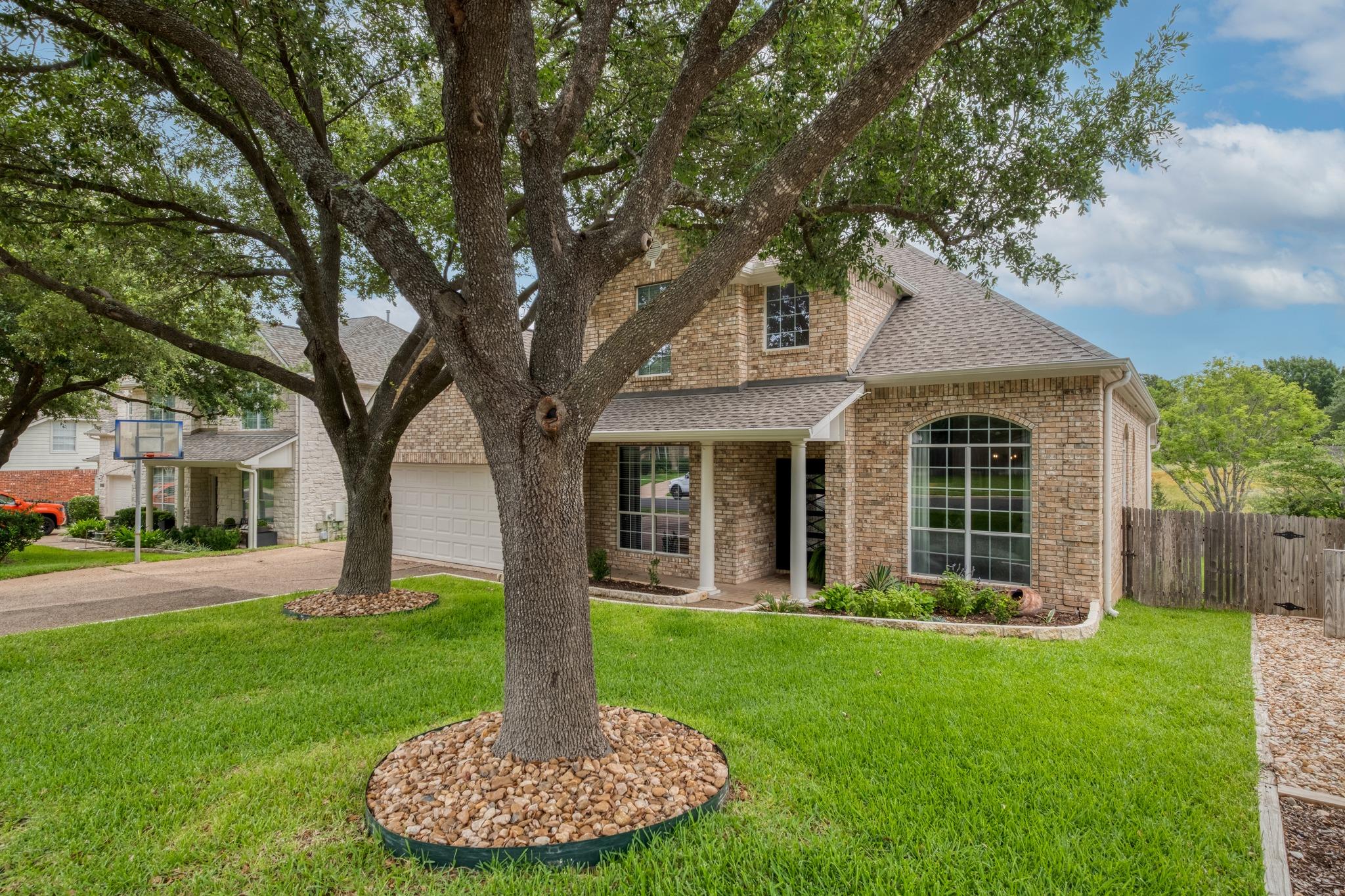 8302 Sunburst PKWY