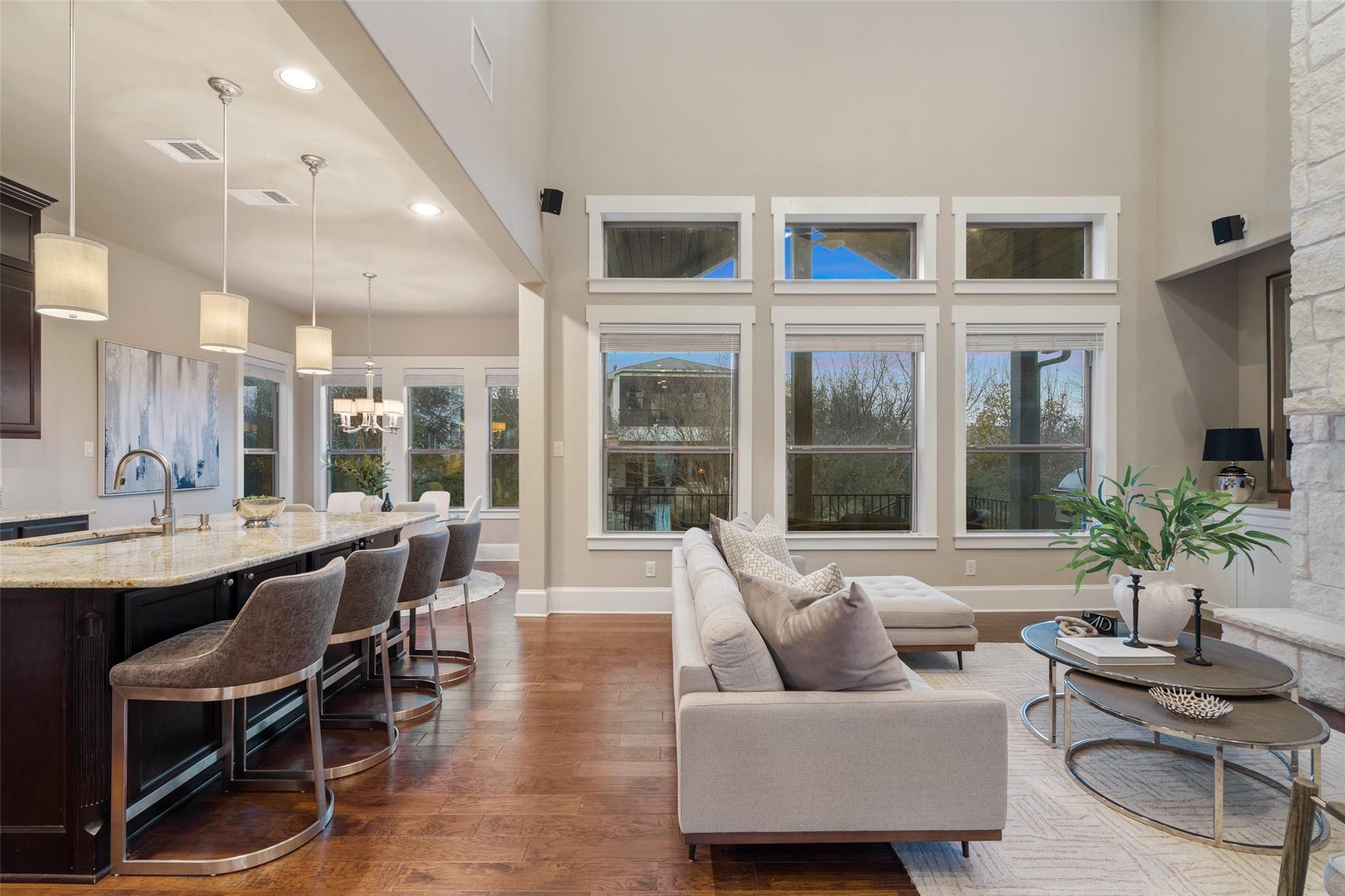 905 Madison Fork DR