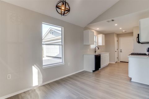 Tiny photo for 13145 Briarcreek LOOP, Manor, TX 78653 (MLS # 4772097)