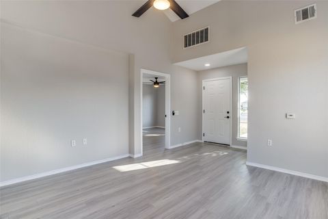 Tiny photo for 13145 Briarcreek LOOP, Manor, TX 78653 (MLS # 4772097)
