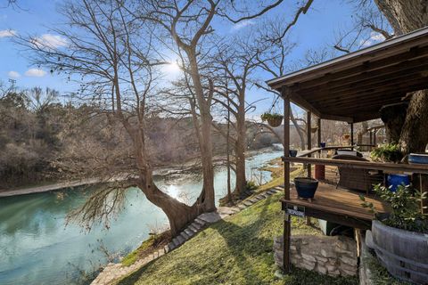 1520 Rocky River RD Canyon Lake TX 78133