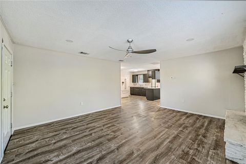 Tiny photo for 10700 W Lakeview DR, Jonestown, TX 78645 (MLS # 8649173)