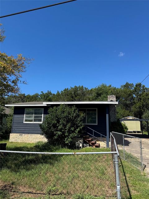 Photo of 10700 W Lakeview DR, Jonestown, TX 78645 (MLS # 8649173)