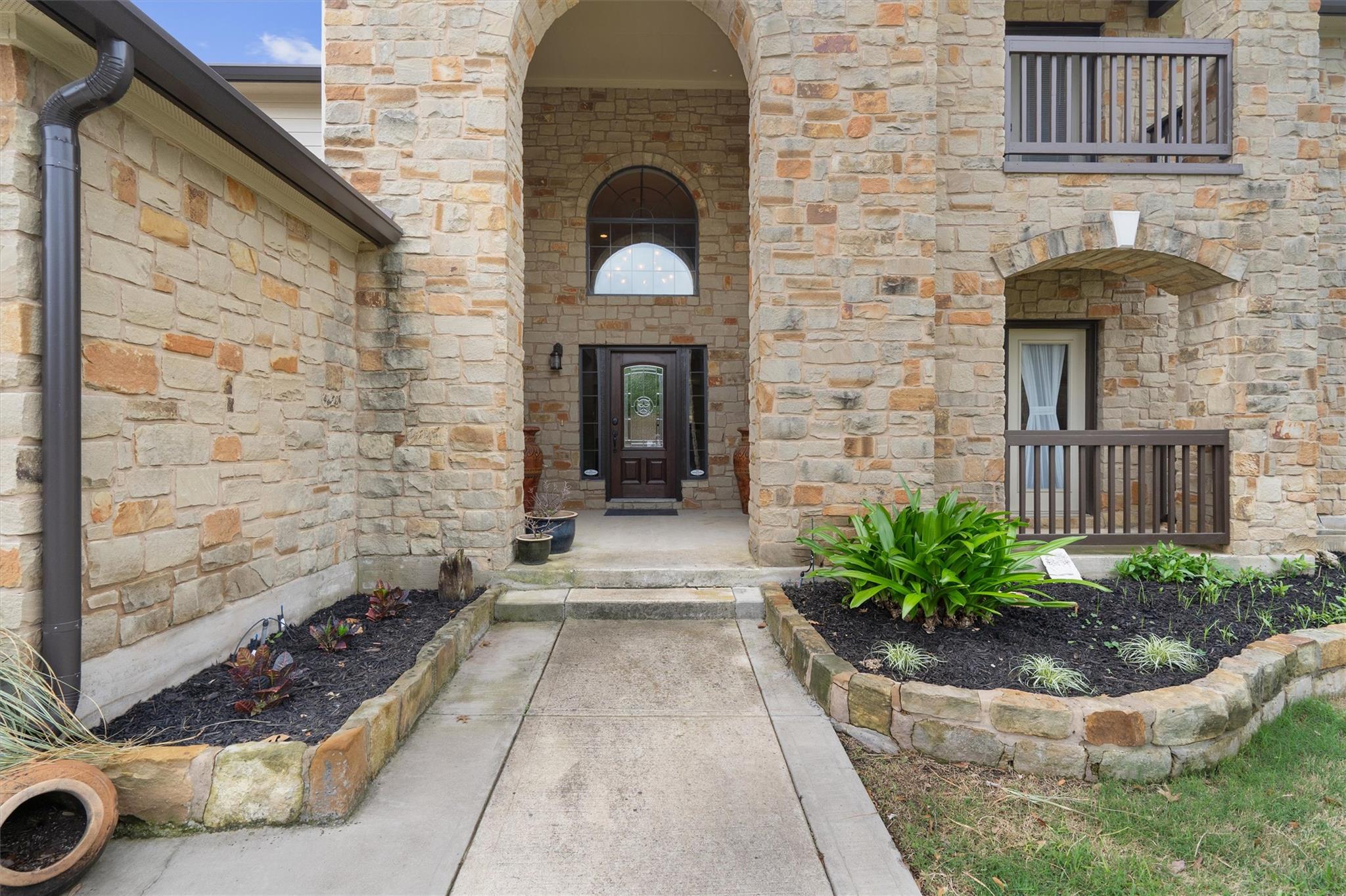 101 Breakaway RD