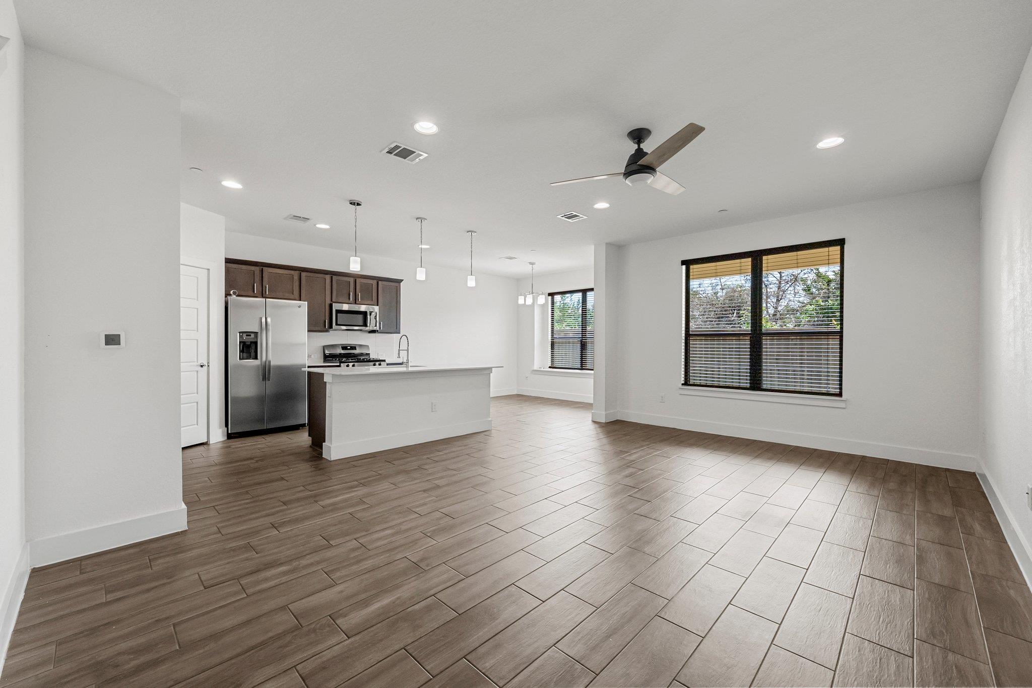 12315 Maypole BND 1002