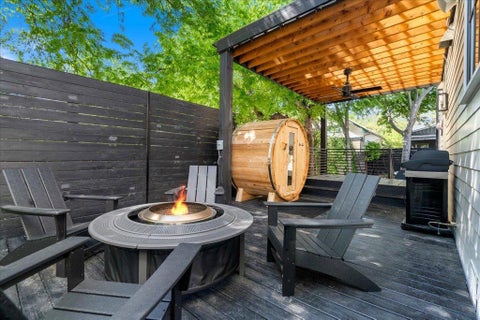 Tiny photo for 1306 Clifford Ave, Austin, TX 78702 (MLS # 8177271)