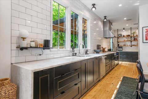 Tiny photo for 1306 Clifford Ave, Austin, TX 78702 (MLS # 8177271)