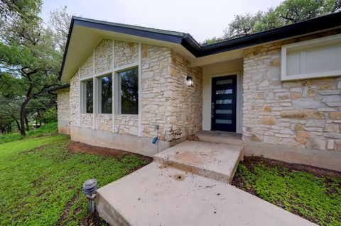 Photo of 2 Timbercrest ST, San Marcos, TX 78666 (MLS # 2064071)