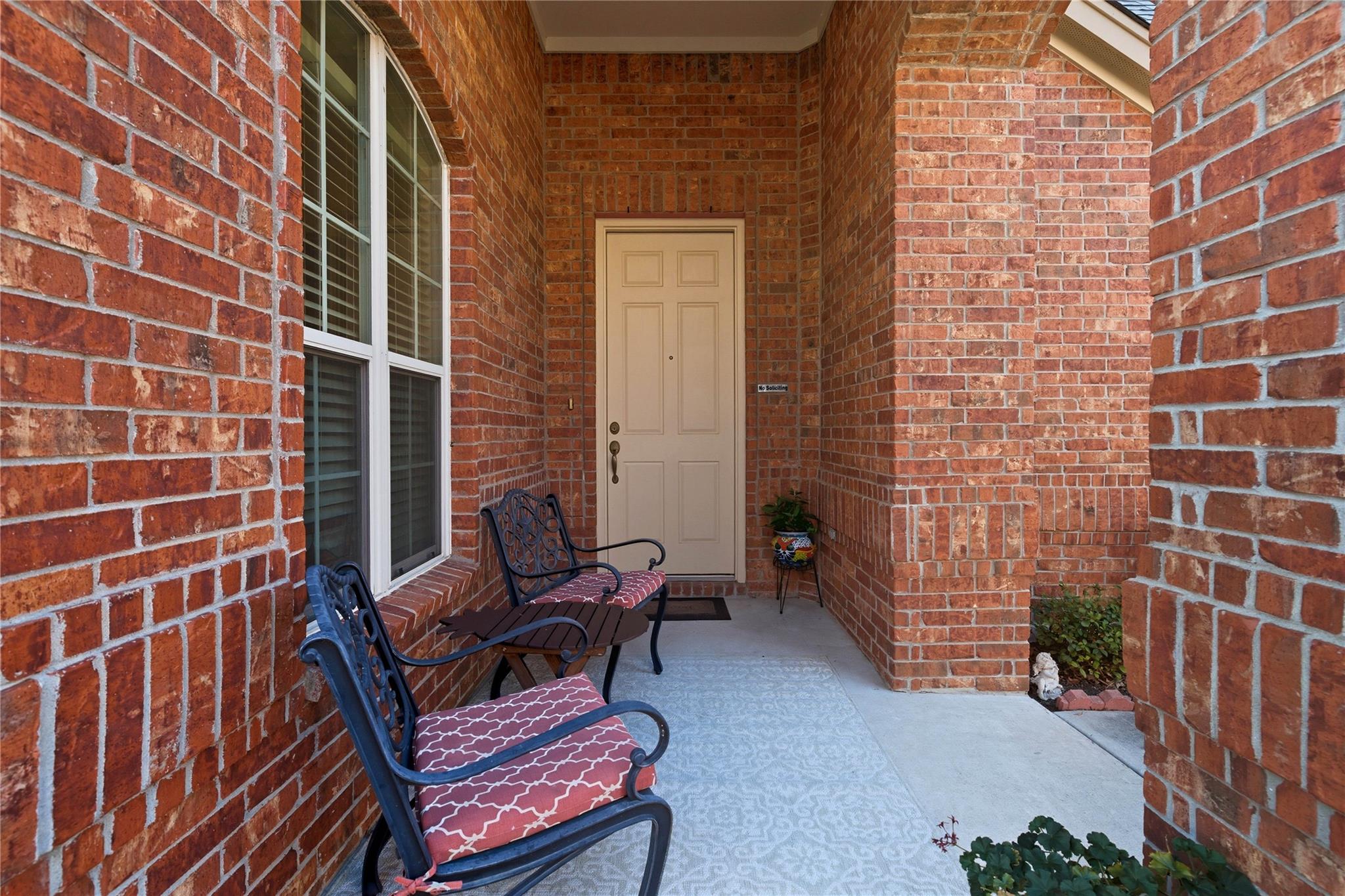 2508 Tumbling River DR