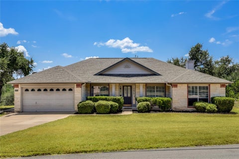 Photo of 7312 White Oak DR, Lago Vista, TX 78645 (MLS # 2601754)