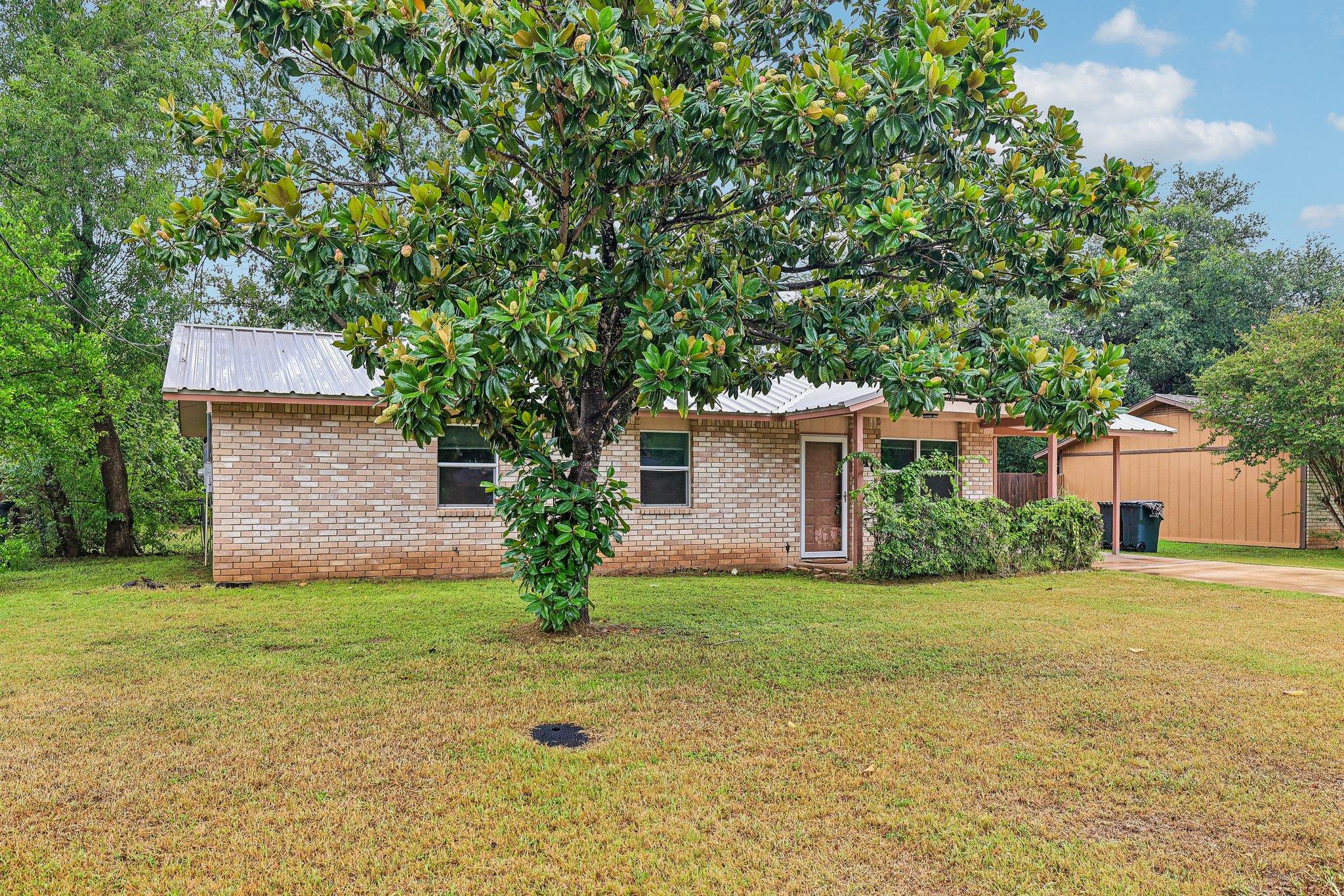410 Magnolia ST
