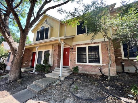 Photo of 11901 Swearingen DR #32, Austin, TX 78758 (MLS # 6866957)
