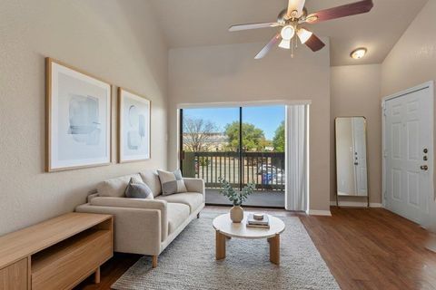 601 Nelray BLVD 17 Austin TX 78751