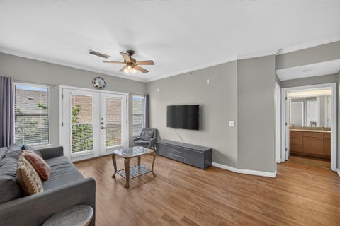 Photo of 2502 Leon ST #304, Austin, TX 78705 (MLS # 9707480)