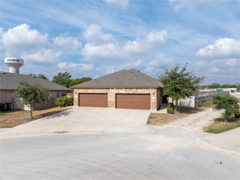 Photo of 265 Joanne LOOP #A & B, Buda, TX 78610 (MLS # 3377323)