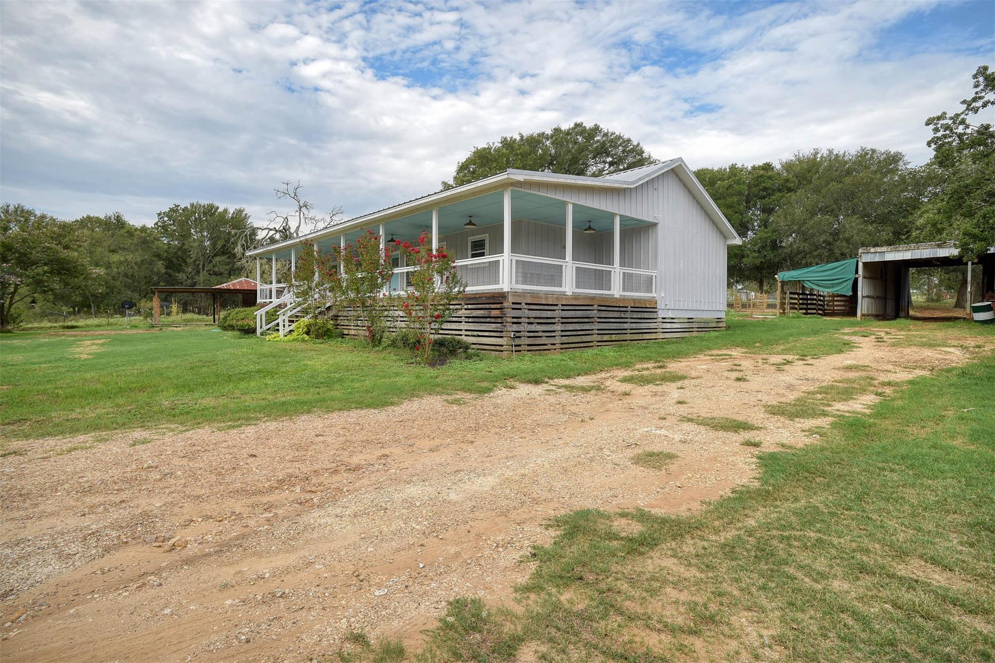 1010 High Grove RD