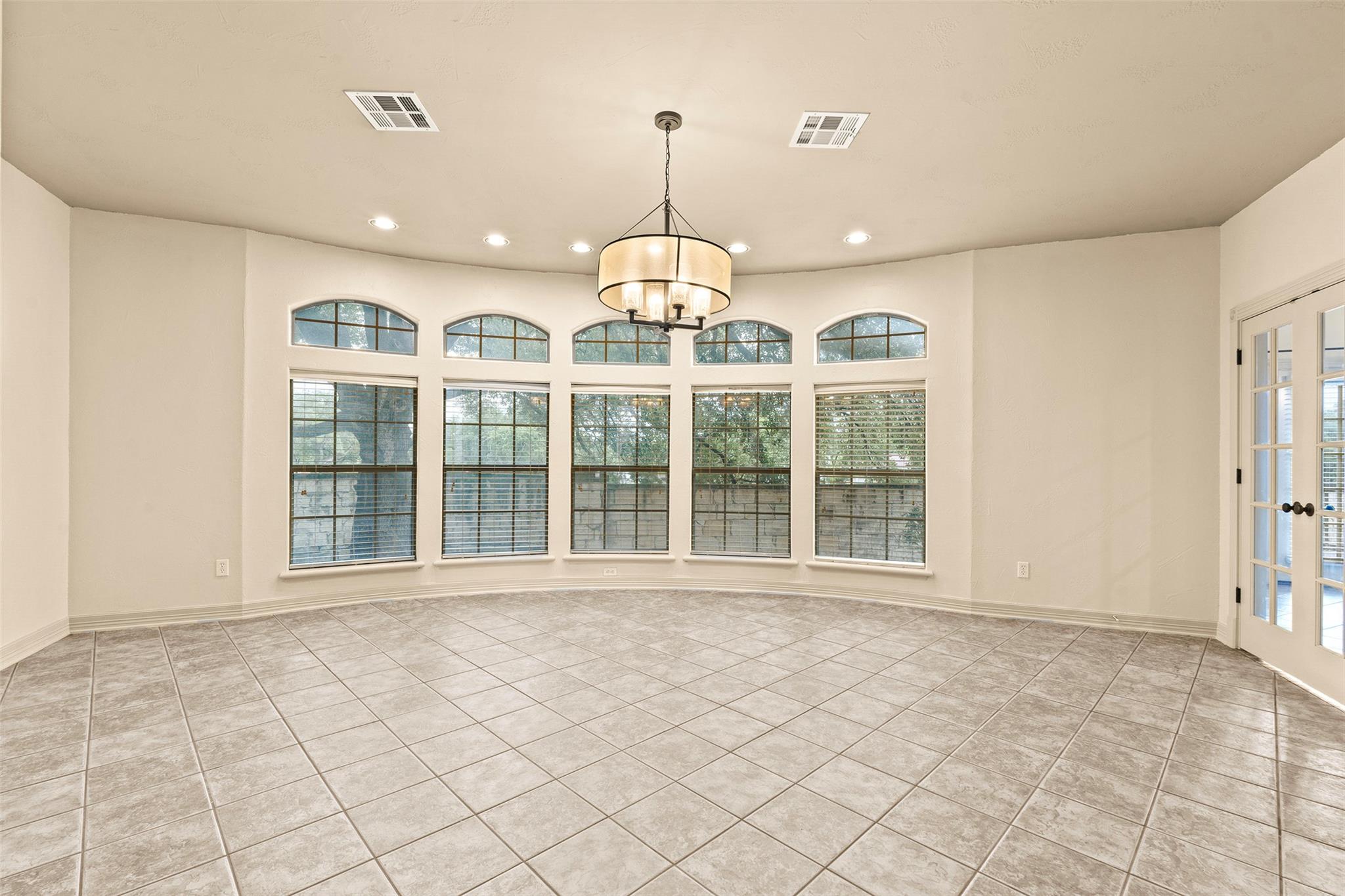 2908 Arbor CT