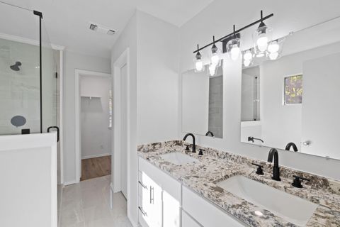 10001 Woodglen DR Austin TX 78753