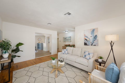 Tiny photo for 1418 Larkwood DR, Austin, TX 78723 (MLS # 1643352)