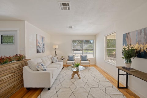 Tiny photo for 1418 Larkwood DR, Austin, TX 78723 (MLS # 1643352)