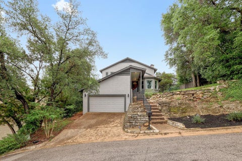 Photo of 4605 Beechwood HOLW, Austin, TX 78731 (MLS # 7948456)