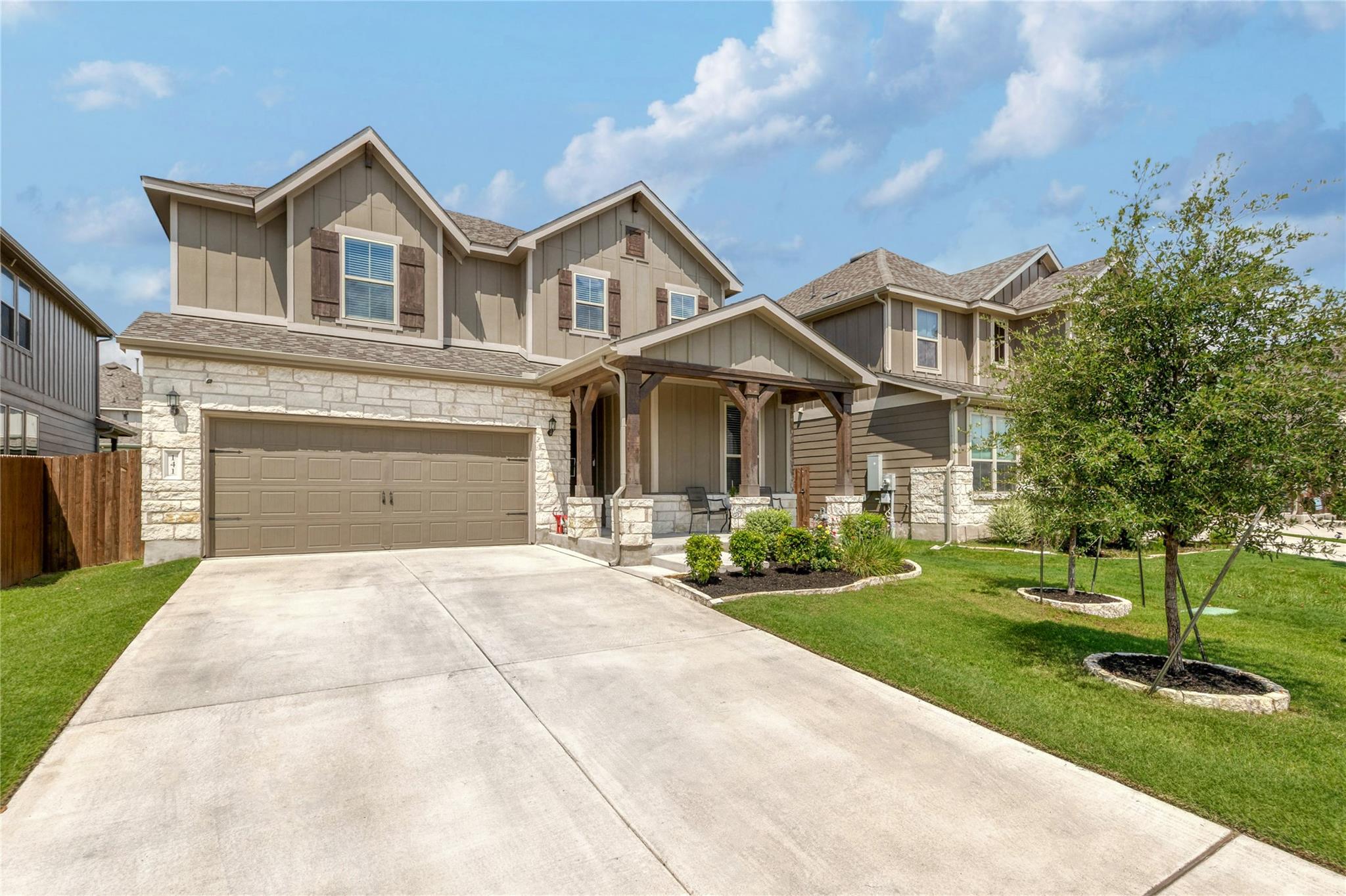 141 Janelle LN