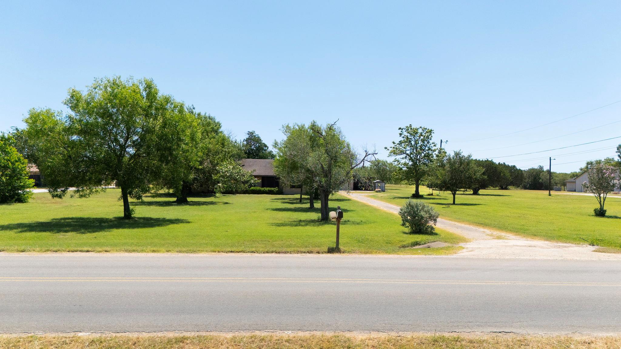 12409 Lowden LN