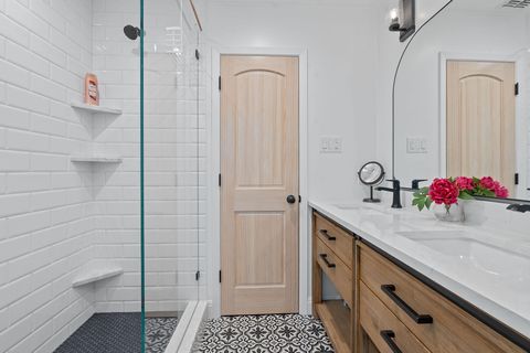 Tiny photo for 1509 Juliet ST, Austin, TX 78704 (MLS # 5321800)