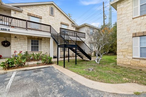 Photo of 3201E EL SALIDO PKWY #422, Cedar Park, TX 78613 (MLS # 4933147)