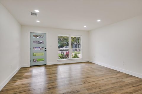 Tiny photo for 1520 Weyford DR, Austin, TX 78757 (MLS # 6475882)