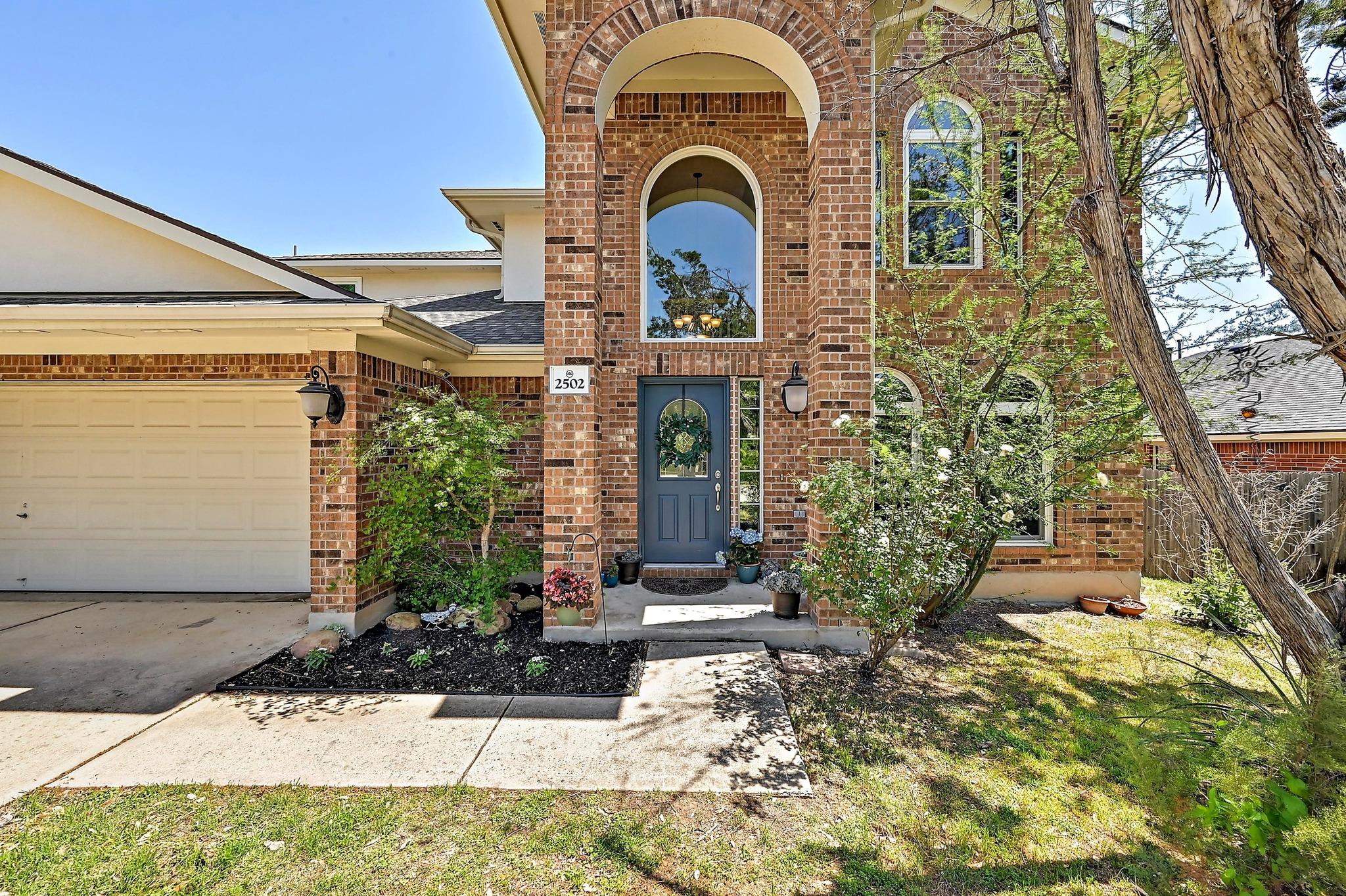2502 Tumbling River DR