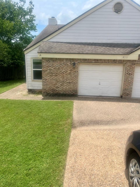 Photo of 426 Sailmaster ST, Lakeway, TX 78734 (MLS # 2826980)