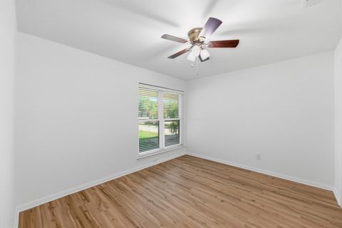 Tiny photo for 4805 Midoak CIR, Austin, TX 78749 (MLS # 8349431)