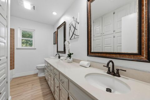 Tiny photo for 4805 Midoak CIR, Austin, TX 78749 (MLS # 8349431)