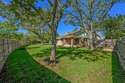 Tiny photo for 4805 Midoak CIR, Austin, TX 78749 (MLS # 8349431)