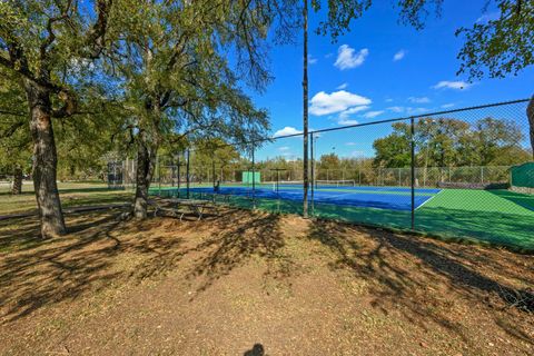 Tiny photo for 4805 Midoak CIR, Austin, TX 78749 (MLS # 8349431)