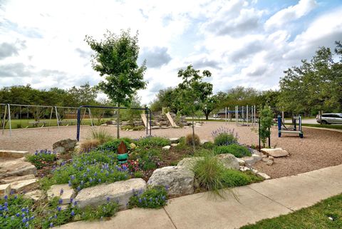 Tiny photo for 4805 Midoak CIR, Austin, TX 78749 (MLS # 8349431)