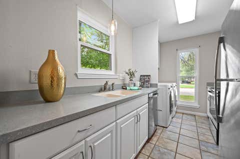 Tiny photo for 1601 Faro DR #1404, Austin, TX 78741 (MLS # 1637339)
