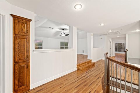 Tiny photo for 402 Luna Vista DR, Austin, TX 78738 (MLS # 4871231)
