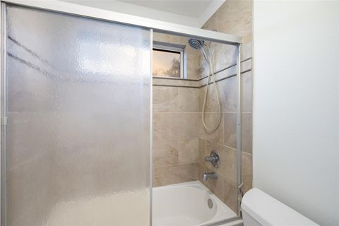 Tiny photo for 402 Luna Vista DR, Austin, TX 78738 (MLS # 4871231)