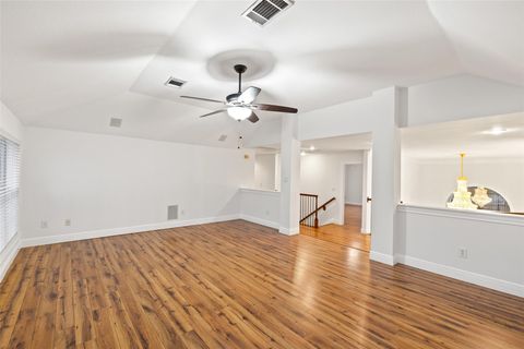 Tiny photo for 402 Luna Vista DR, Austin, TX 78738 (MLS # 4871231)