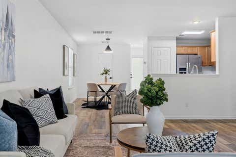 Tiny photo for 2301 Melissa Oaks LN, Austin, TX 78744 (MLS # 7999398)