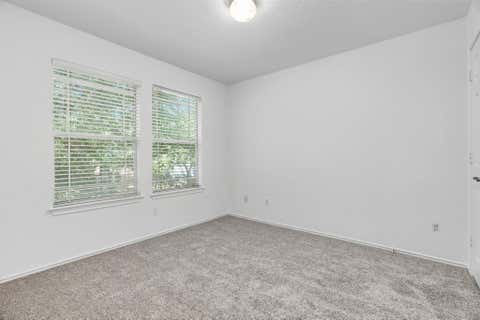 Tiny photo for 2301 Melissa Oaks LN, Austin, TX 78744 (MLS # 7999398)