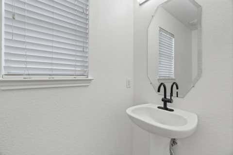 Tiny photo for 2301 Melissa Oaks LN, Austin, TX 78744 (MLS # 7999398)