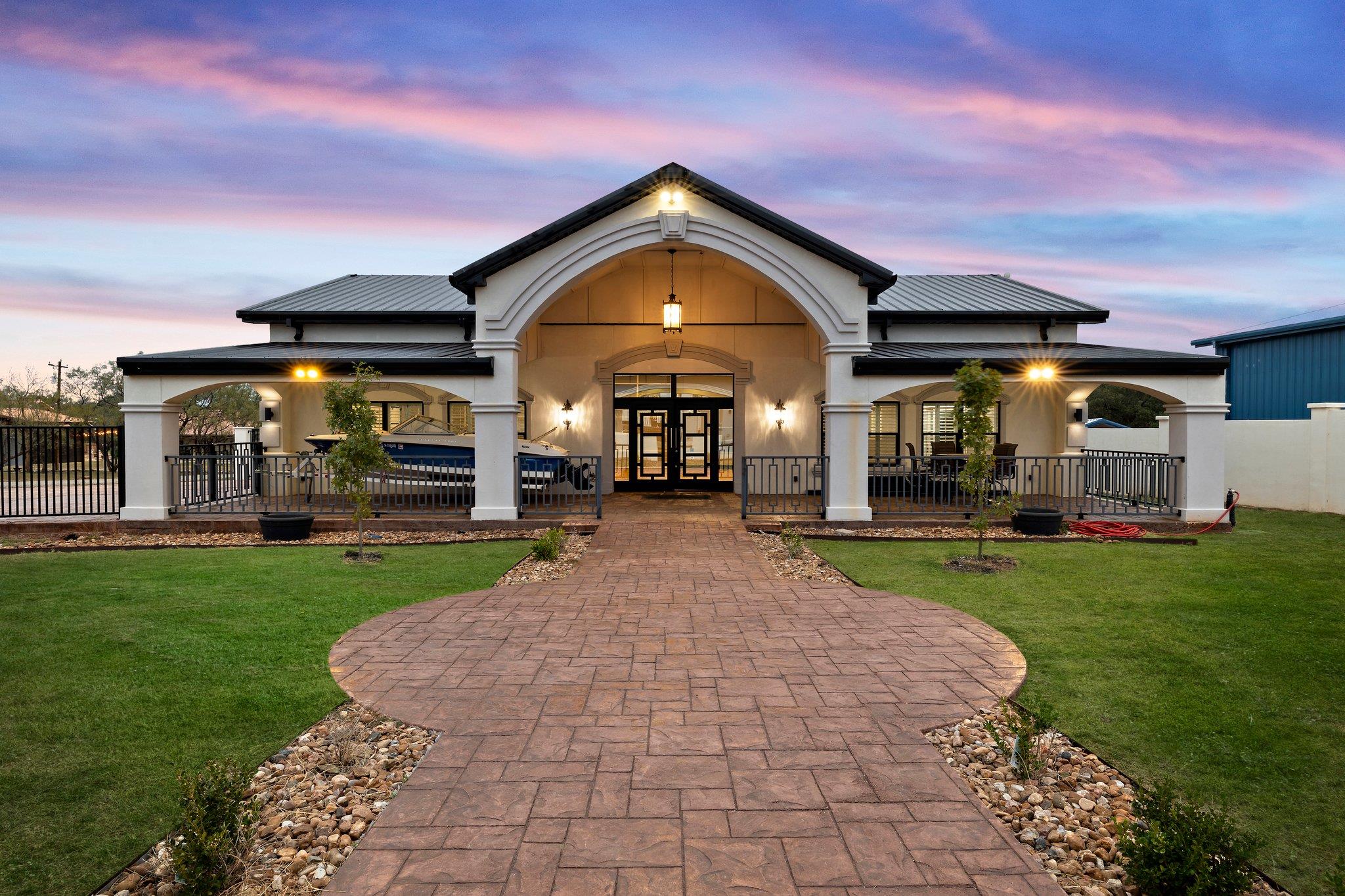 129 Cedar DR