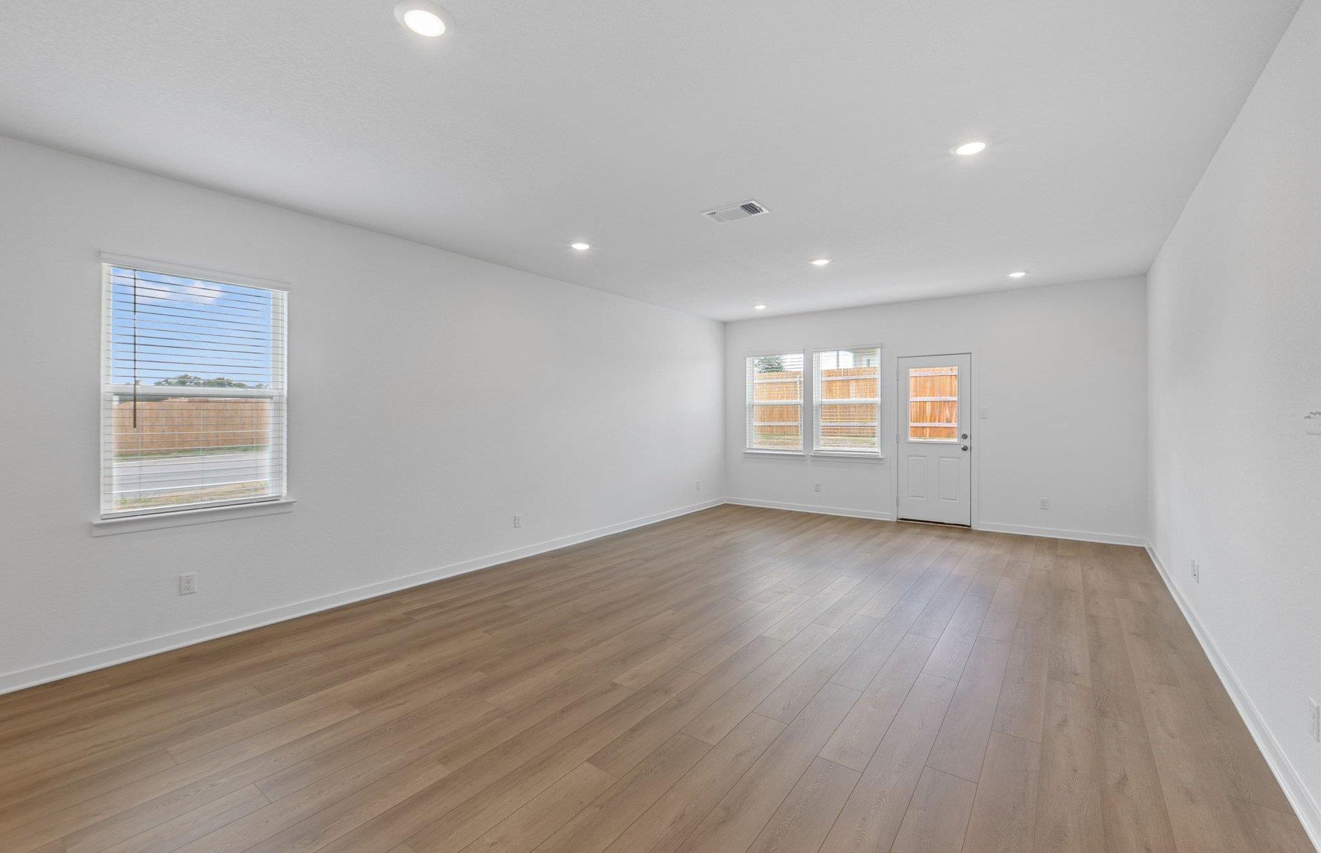 1103 Bandera CT