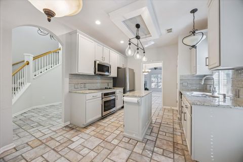 Tiny photo for 6 Muirfield Greens CV, Lakeway, TX 78738 (MLS # 8942401)