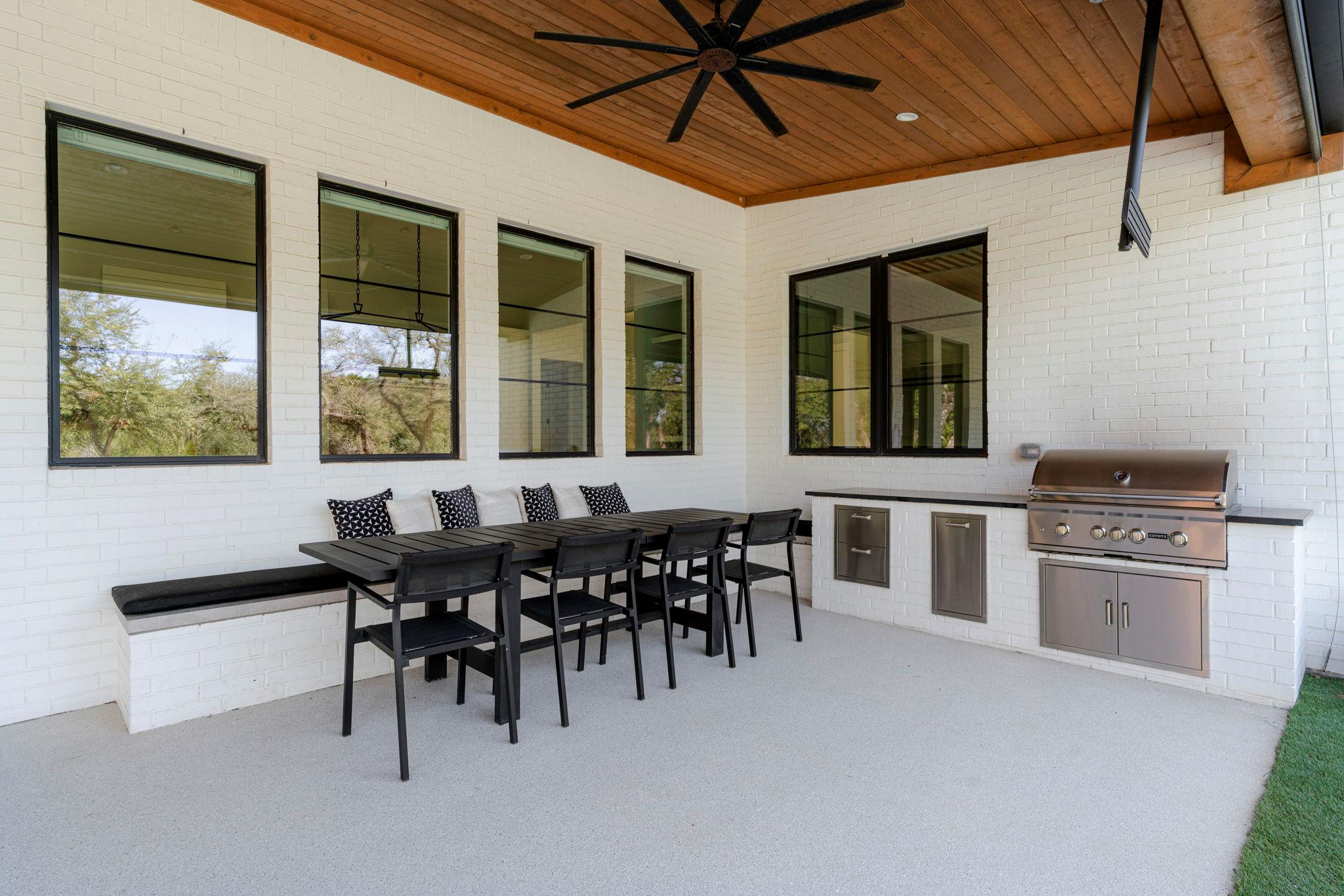 243 Emerald Point CV