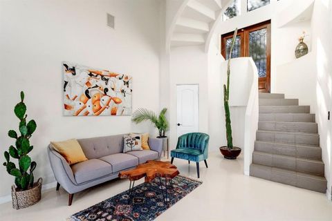 Tiny photo for 13902 Panorama DR, Austin, TX 78732 (MLS # 2616244)