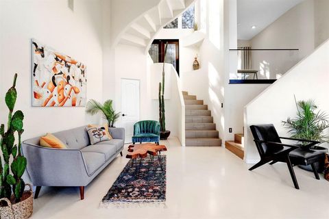 Tiny photo for 13902 Panorama DR, Austin, TX 78732 (MLS # 2616244)